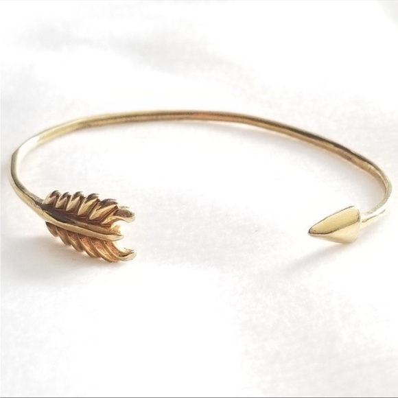 Stella & Dot Gilded Arrow Bracelet - Picture 4 of 8